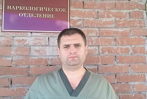 нарколог Дмитрий Стрелков